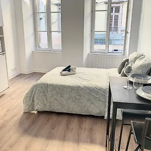 Gambetta - Studio - Terrasse - Proche Gare Appartement Morlaix
