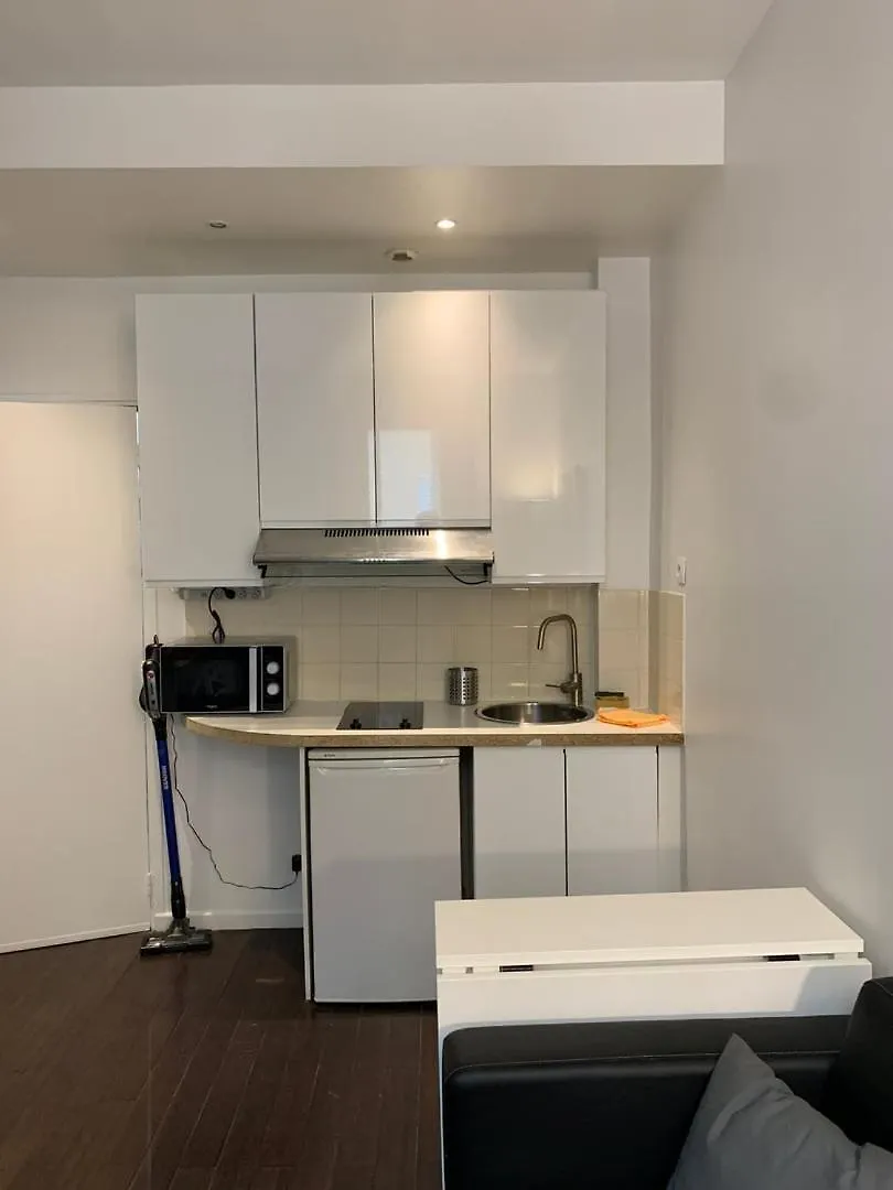 Charming Apartment Close To Bercy Paris France